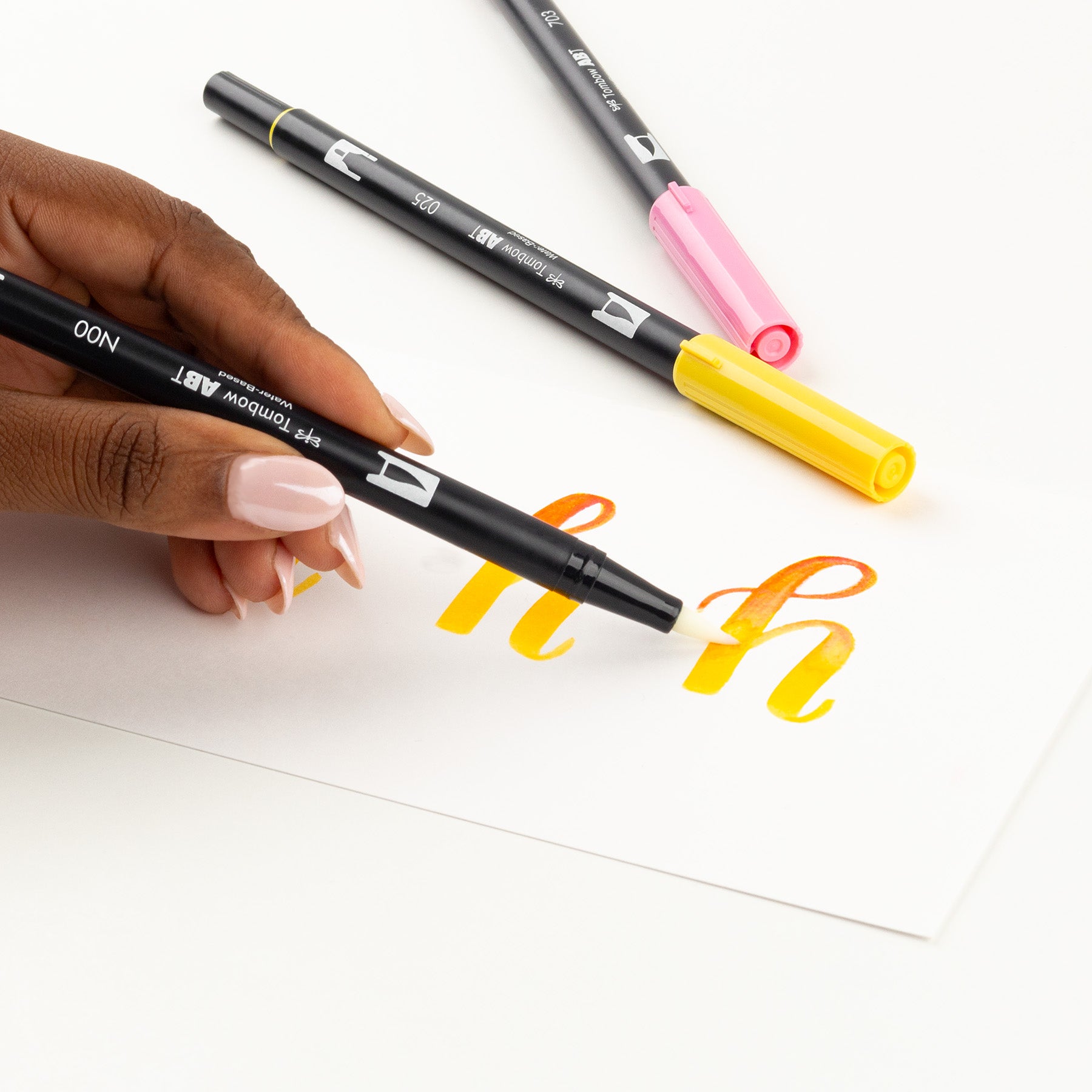 Set de Lettering Tombow - Kit Completo con Marcadores Dual Brush y Guía