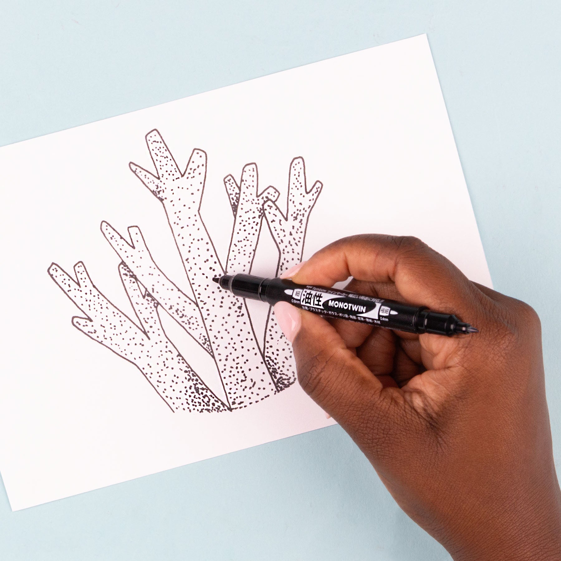 Set de Marcadores y Accesorios para Ilustración